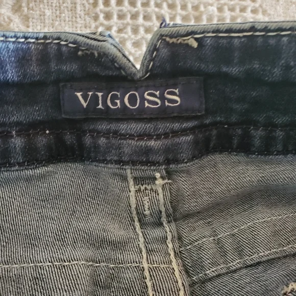 Women's Vigoss size 7/8 dark denim distressed jeans. The Chelsea bootcut. - Picture 15 of 16